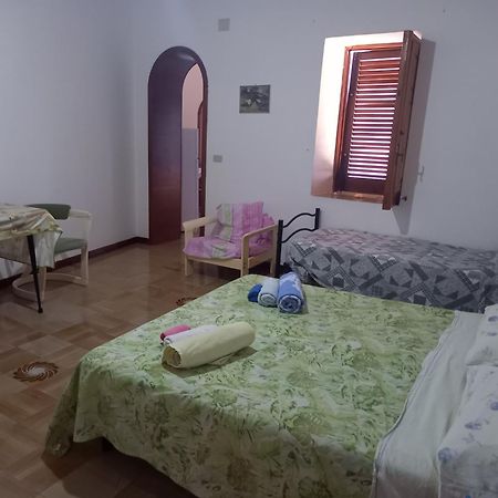 Casa Garibaldi Διαμέρισμα Leni Δωμάτιο φωτογραφία